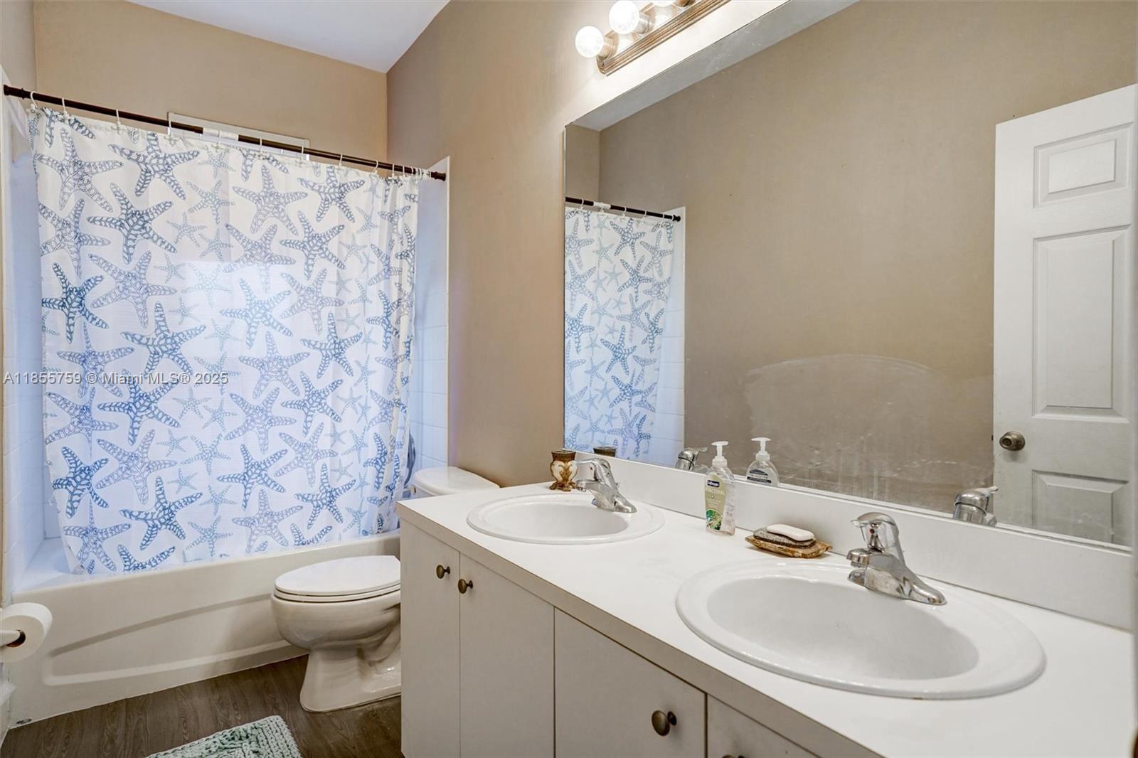 FLORIDIAN BAY ESTATES SOU - Residential