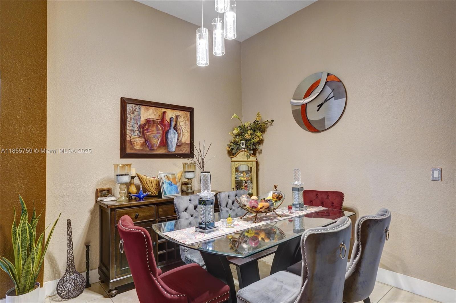 FLORIDIAN BAY ESTATES SOU - Residential