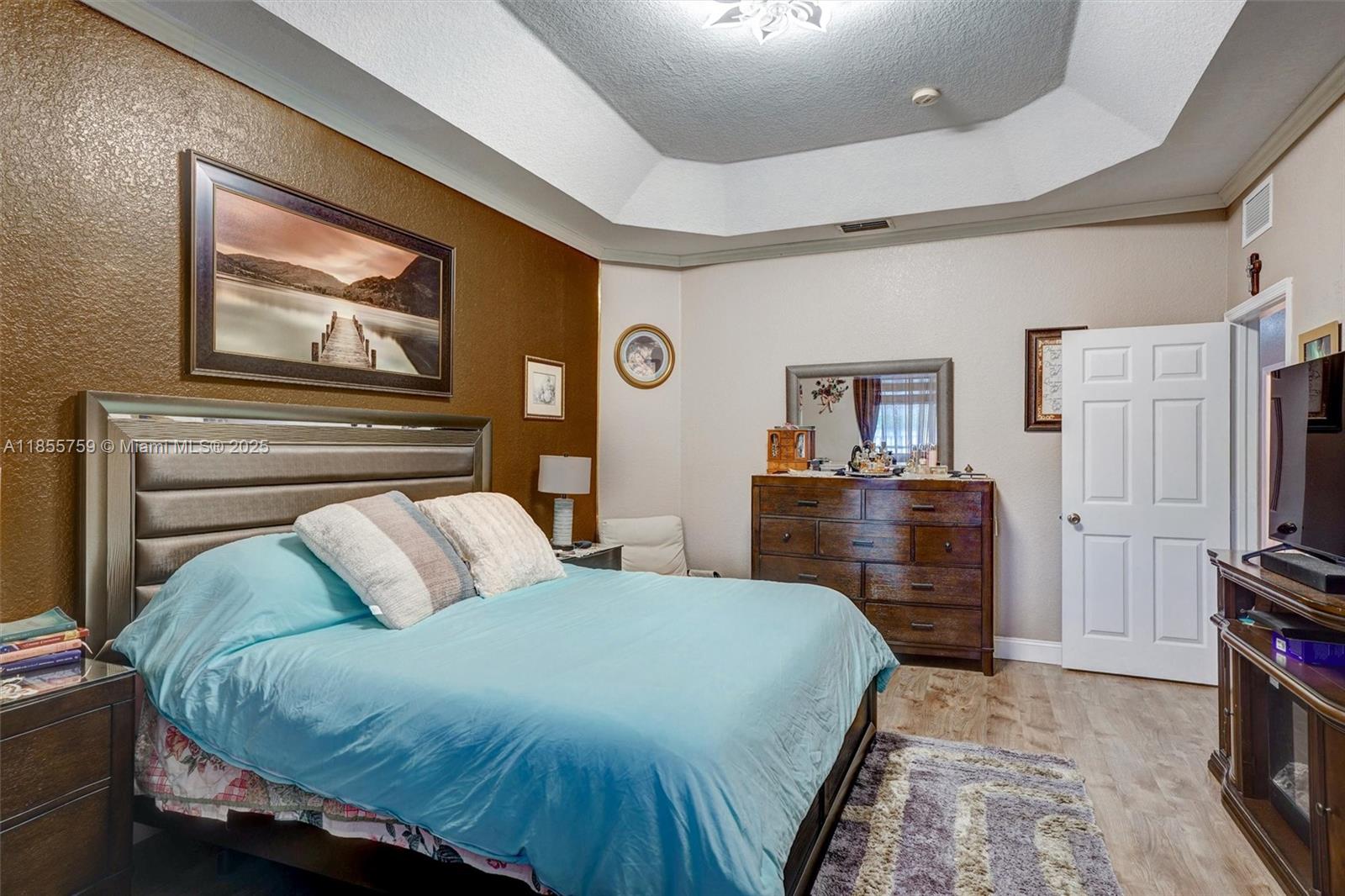 FLORIDIAN BAY ESTATES SOU - Residential