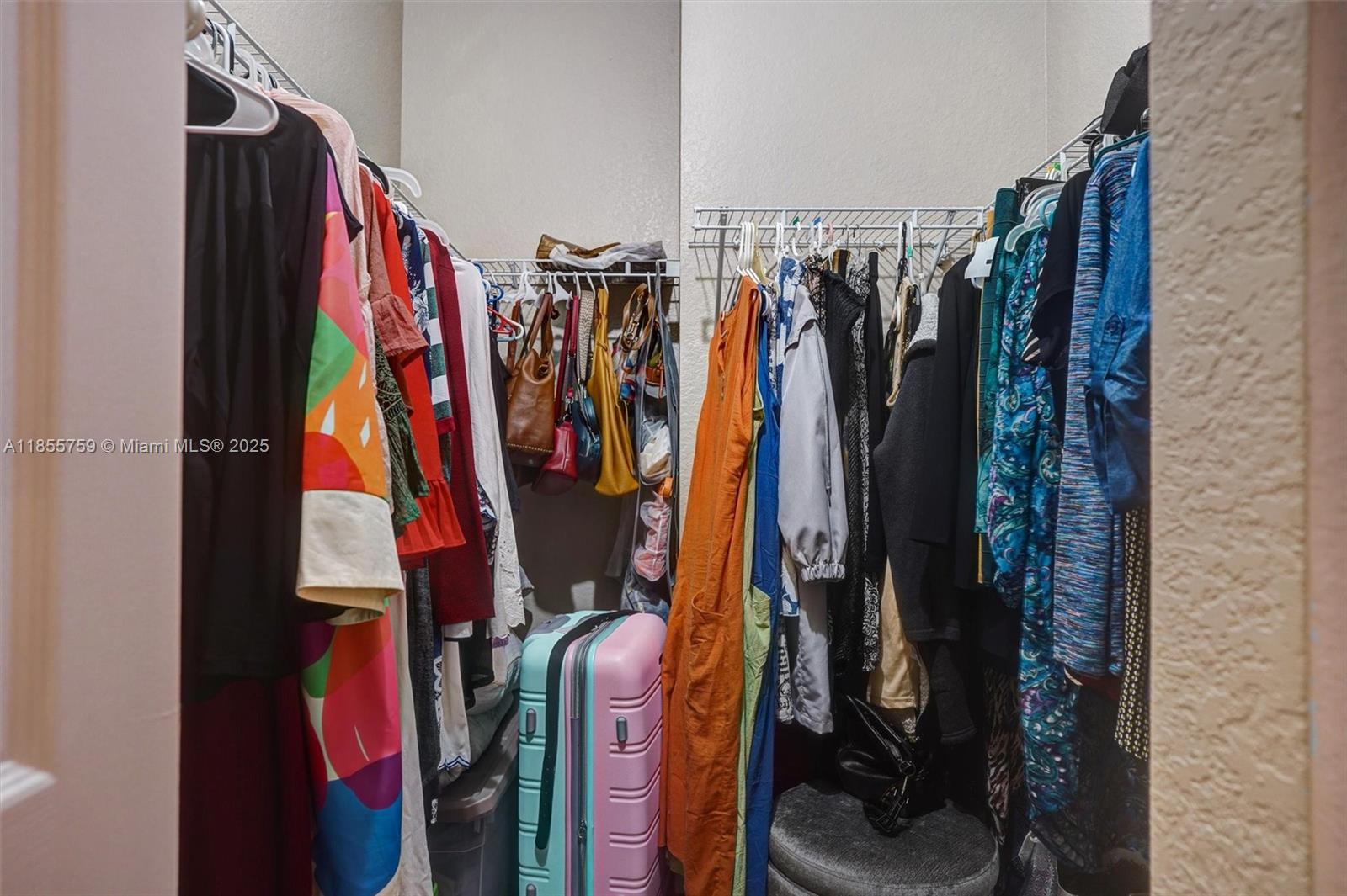 FLORIDIAN BAY ESTATES SOU - Residential