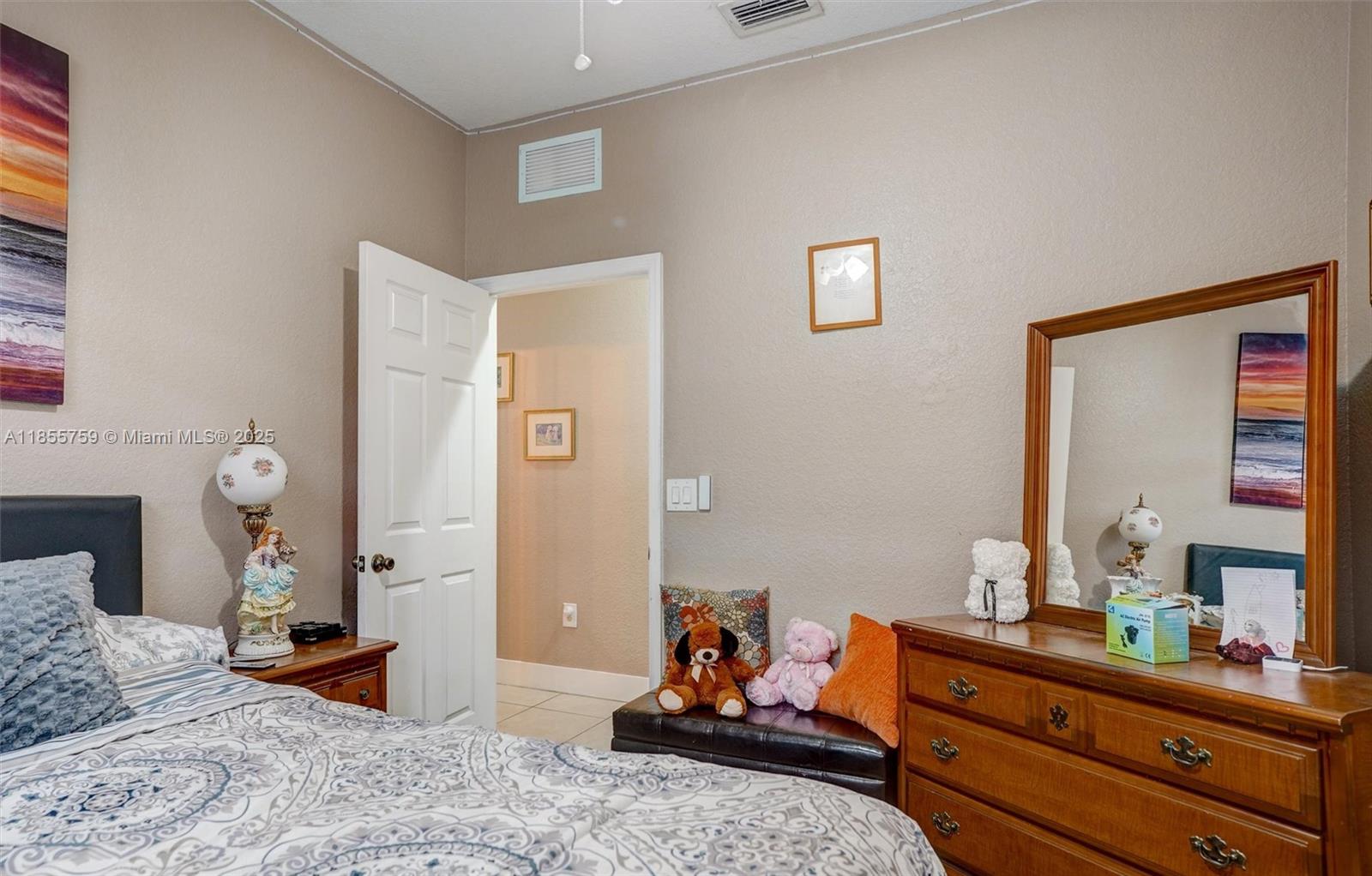 FLORIDIAN BAY ESTATES SOU - Residential