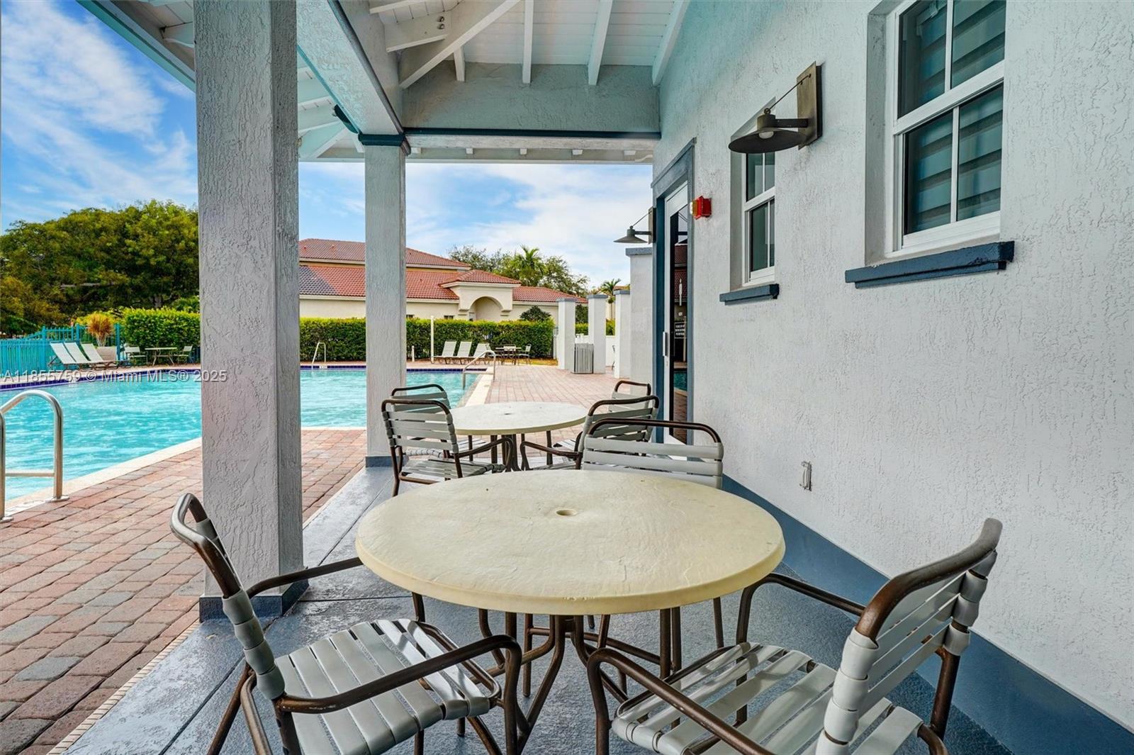 FLORIDIAN BAY ESTATES SOU - Residential