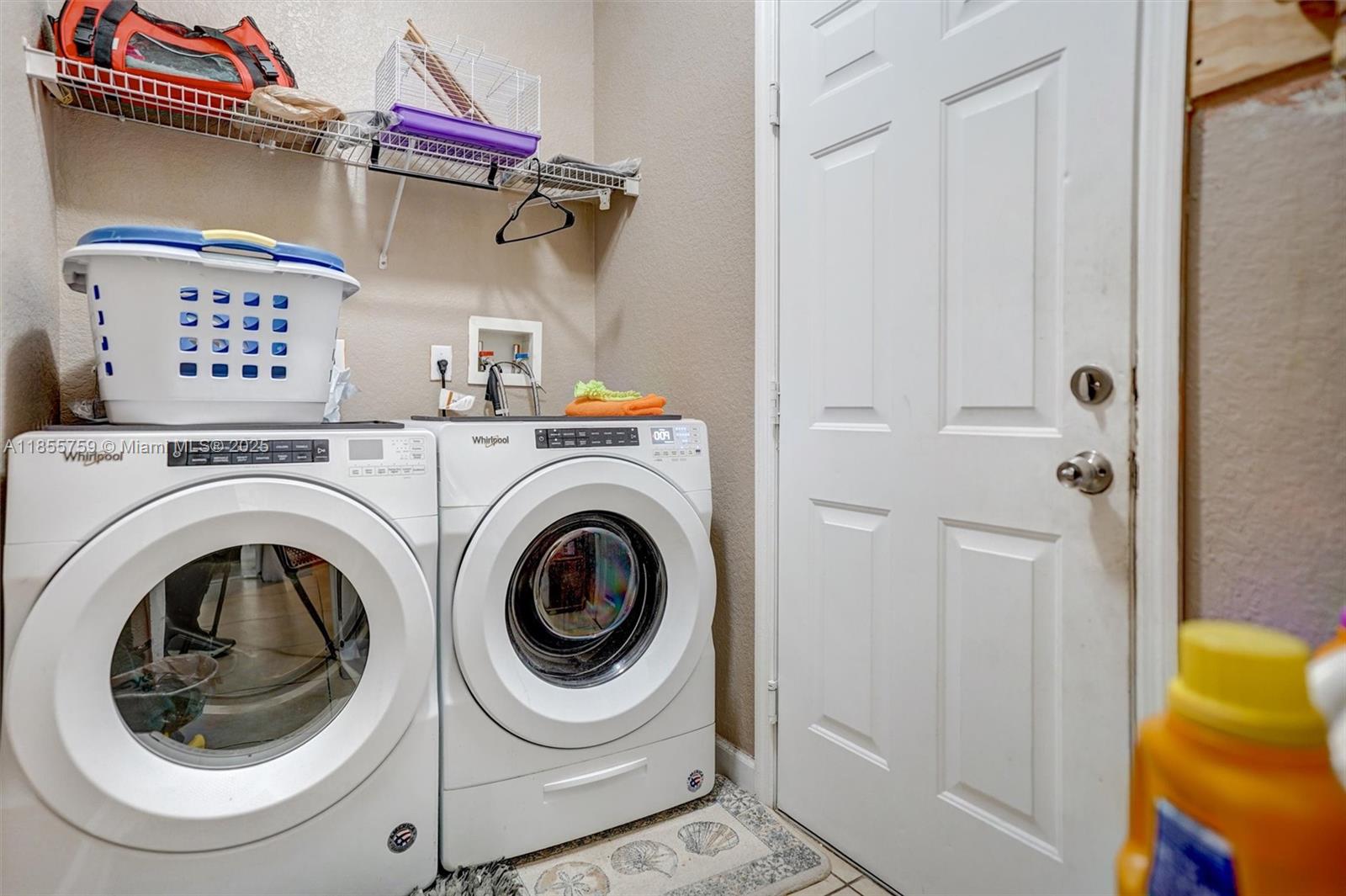 FLORIDIAN BAY ESTATES SOU - Residential