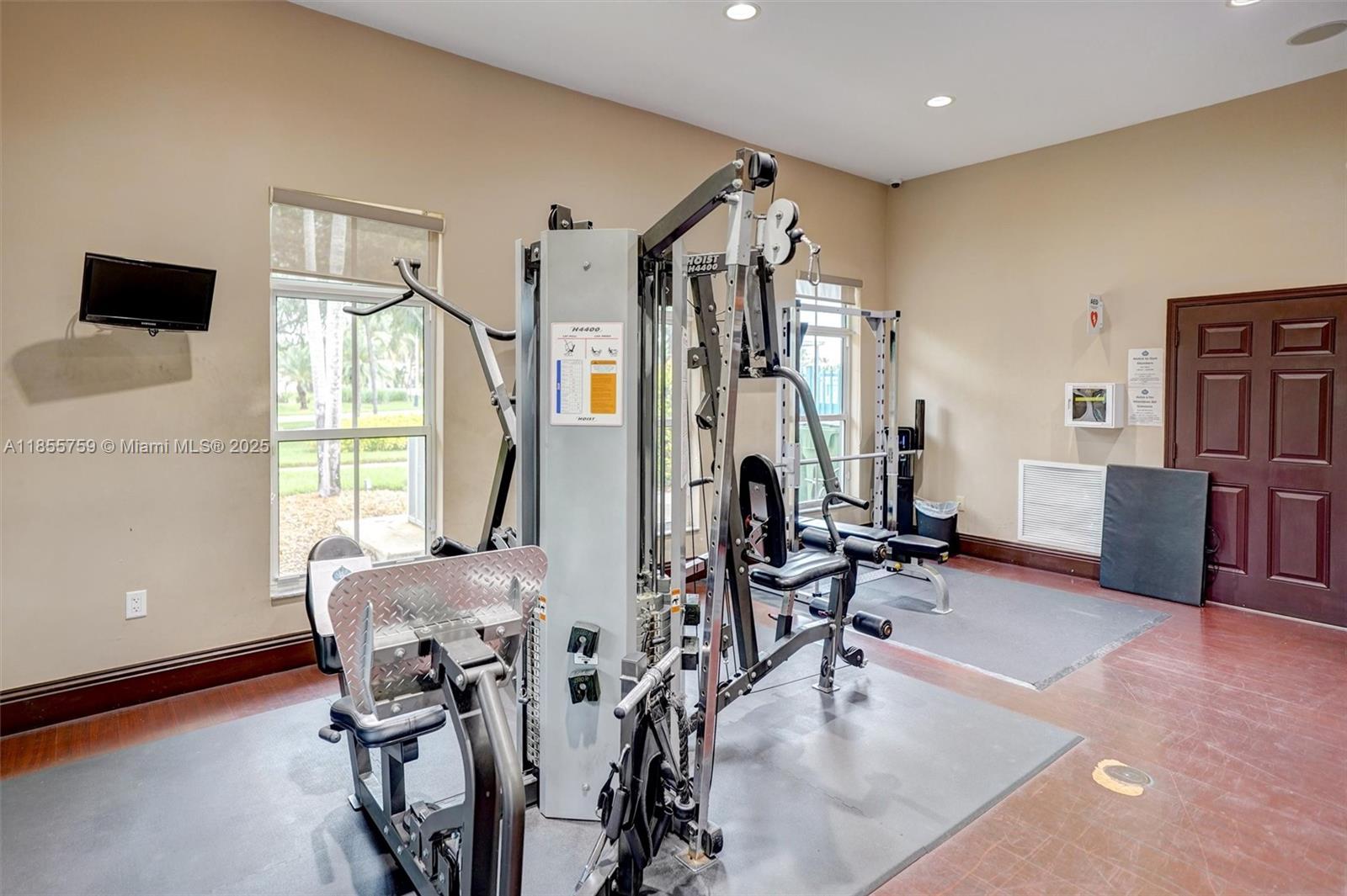 FLORIDIAN BAY ESTATES SOU - Residential