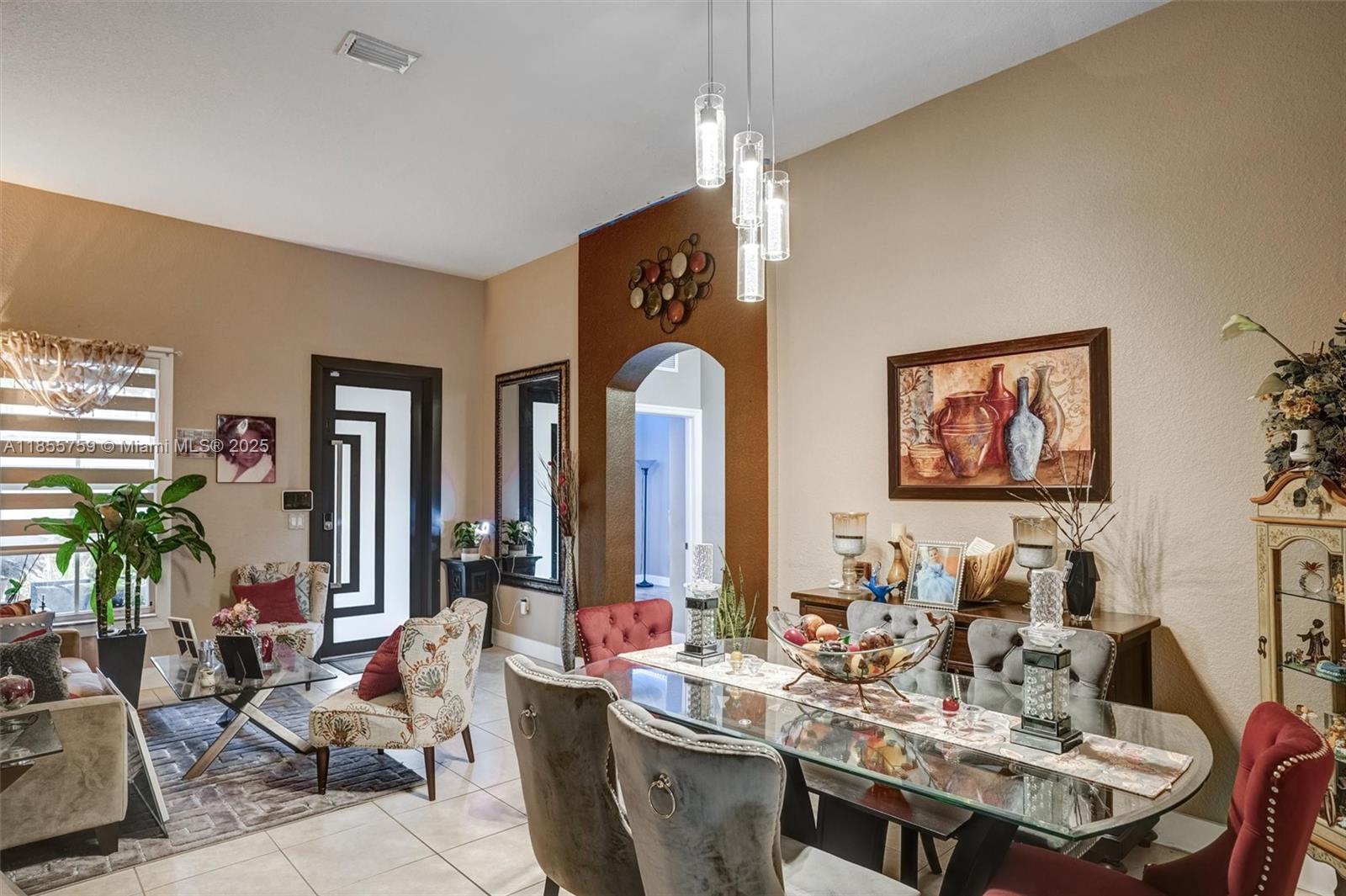 FLORIDIAN BAY ESTATES SOU - Residential