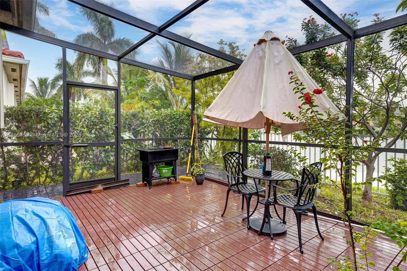 FLORIDIAN BAY ESTATES SOU - Residential