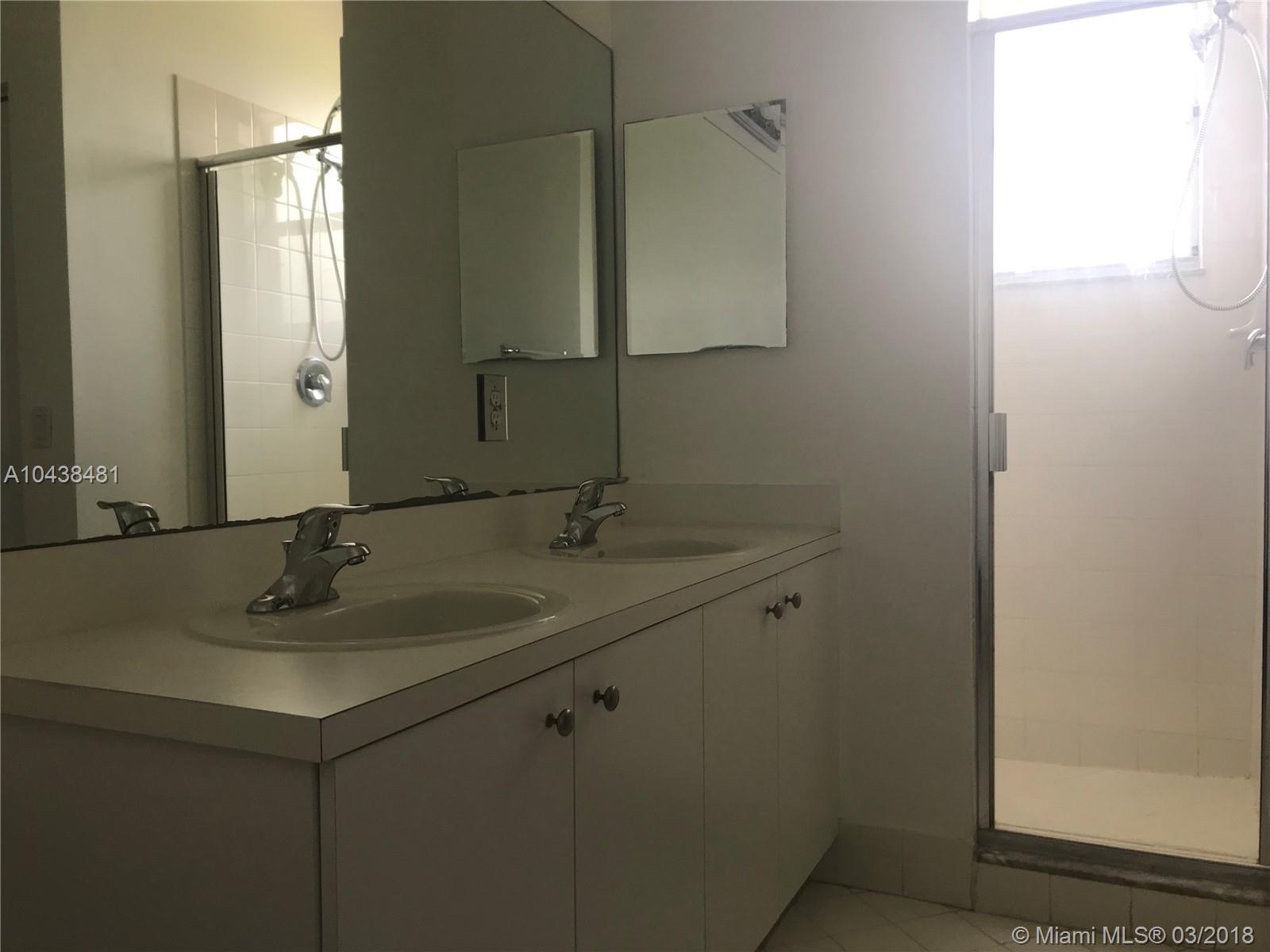 FLORIDIAN ISLES SOUTH - Residential Lease