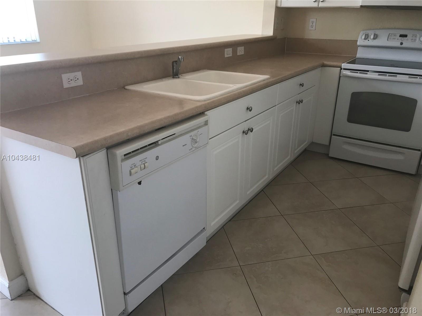 FLORIDIAN ISLES SOUTH - Residential Lease