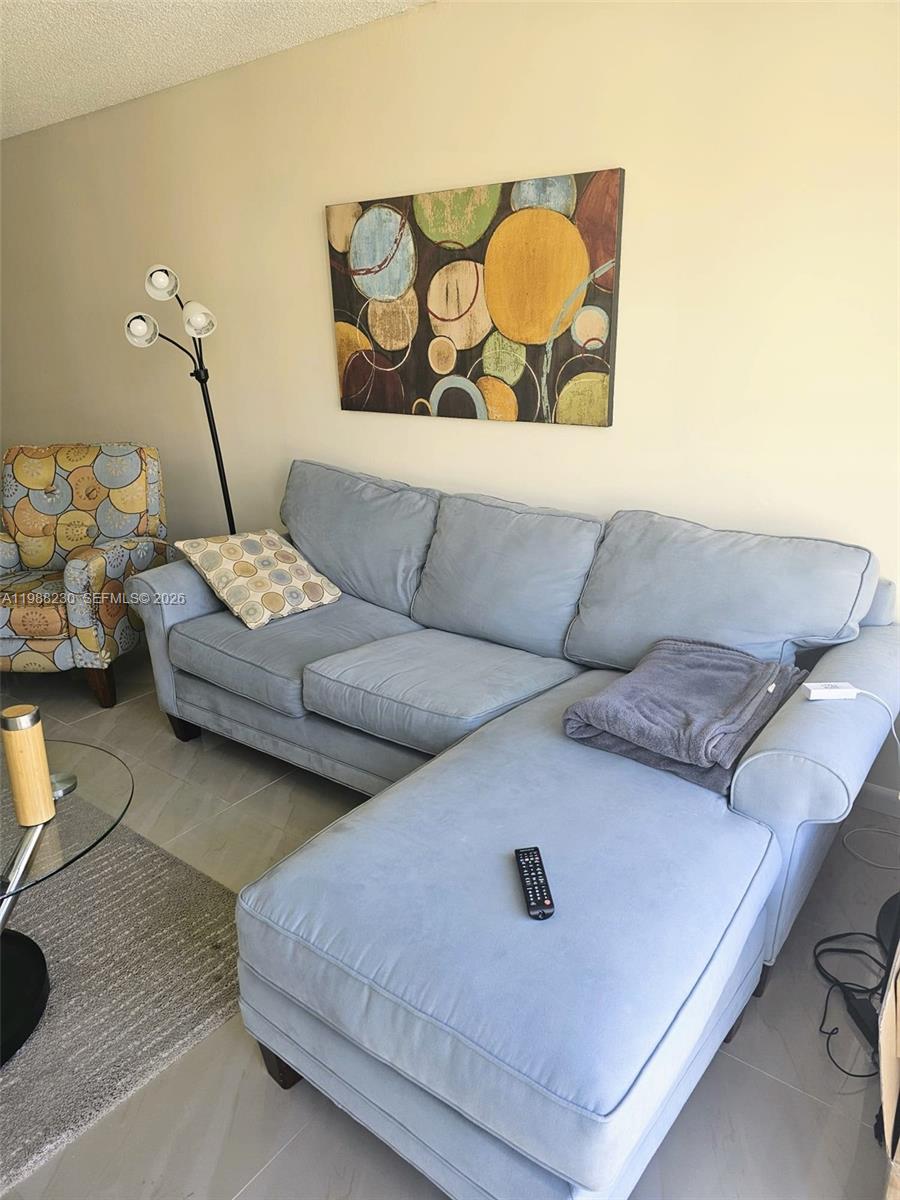 601 Three Islands Blvd 511