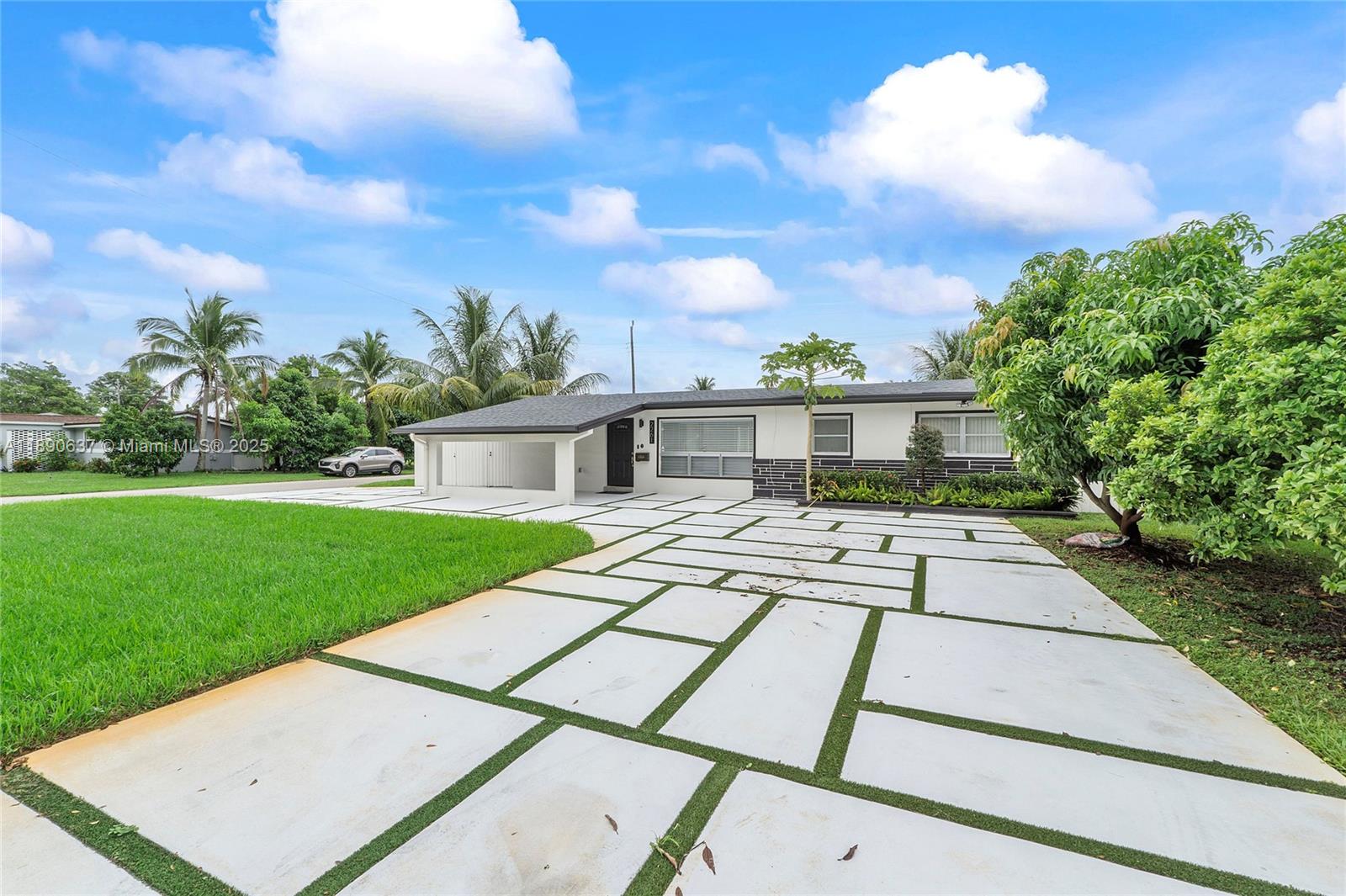 MIRAMAR SEC 13 - Residential