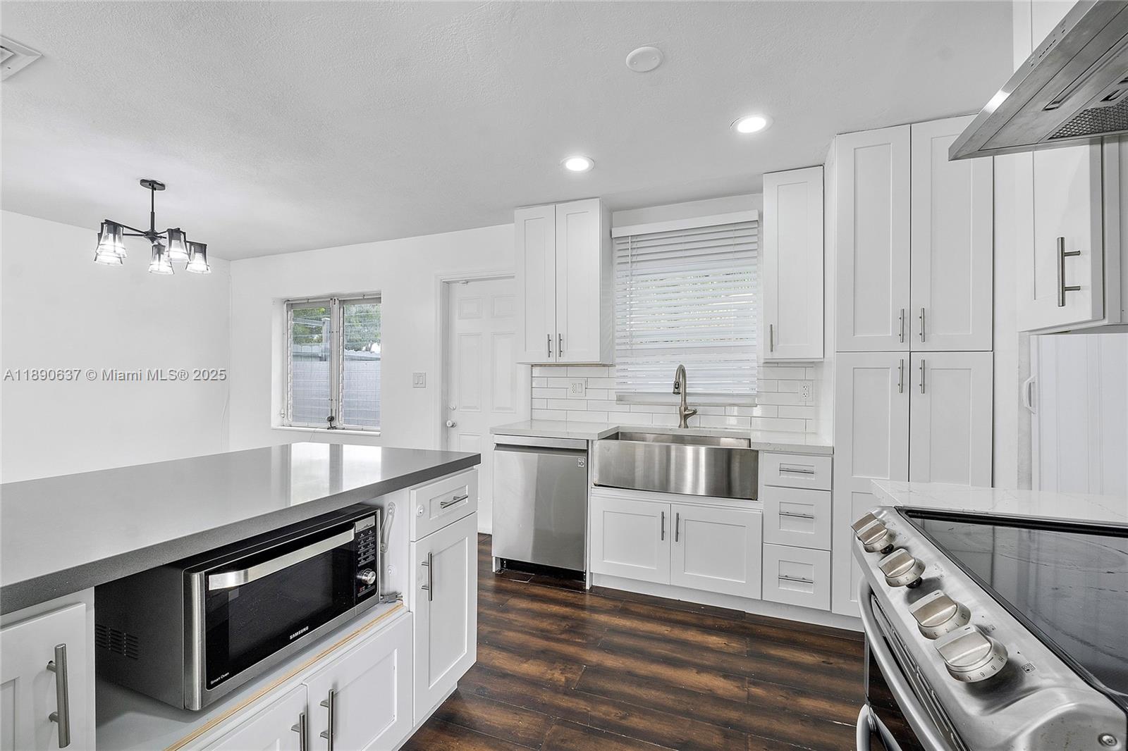 MIRAMAR SEC 13 - Residential