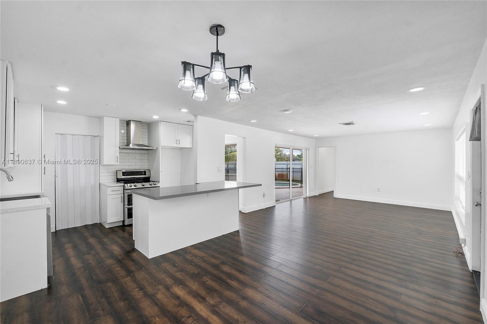 MIRAMAR SEC 13 - Residential