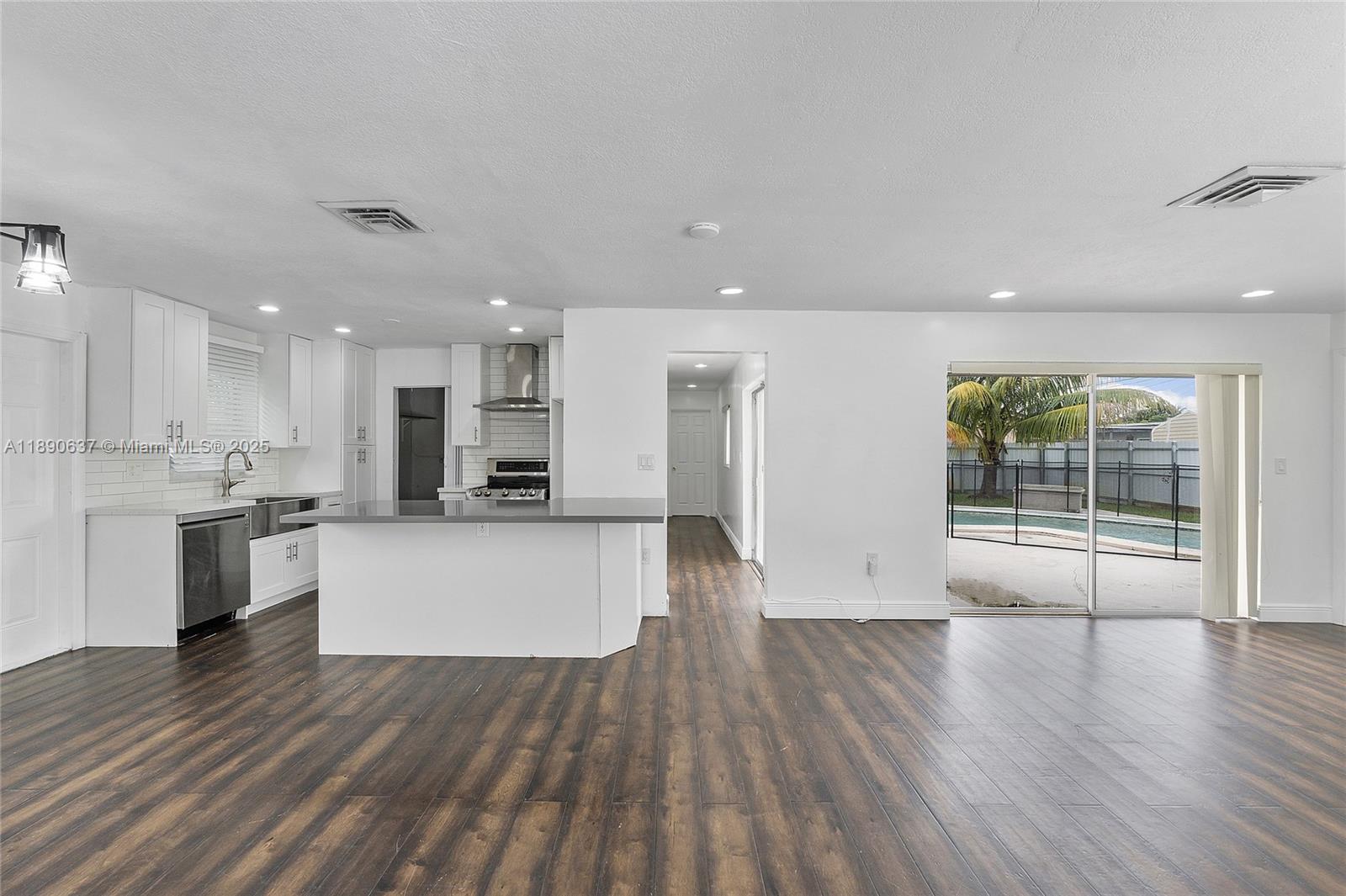 MIRAMAR SEC 13 - Residential