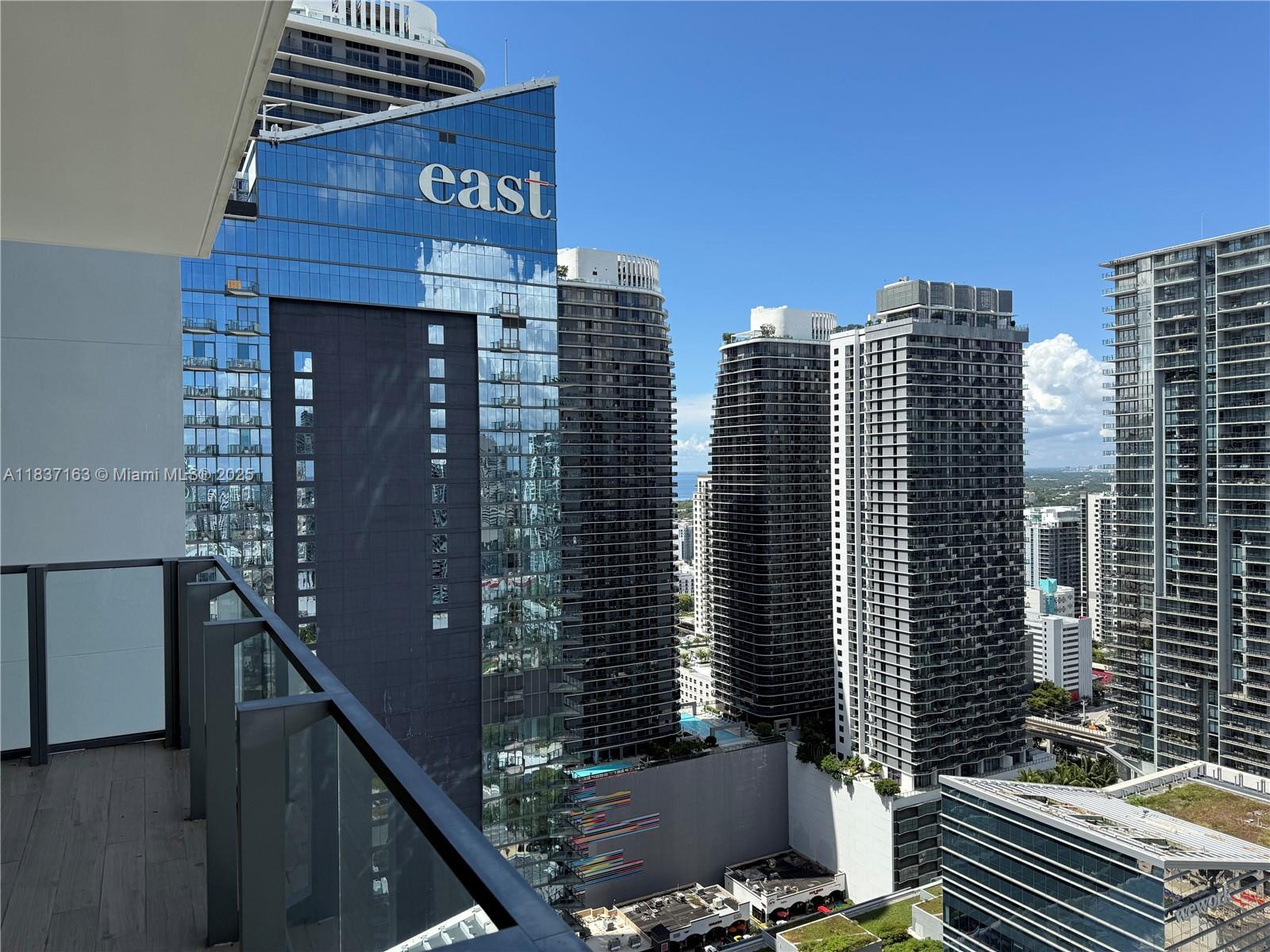 REACH CONDO - Residential Lease