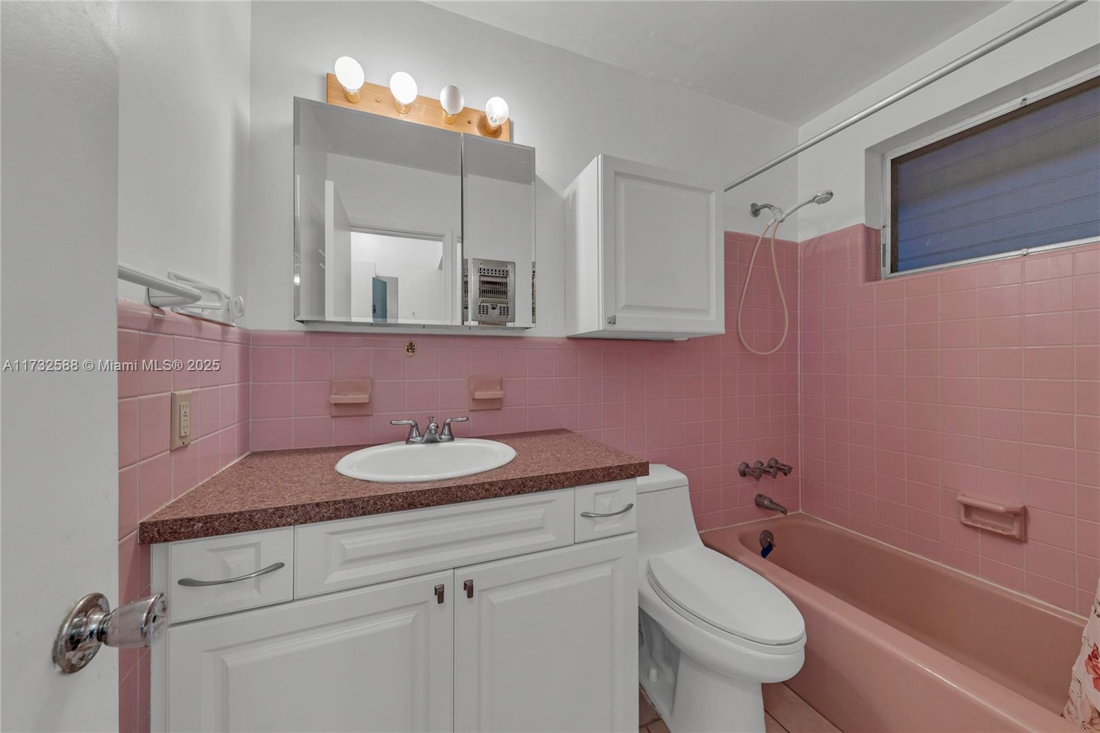 CORONET VILLA APTS CO-OP - Residential