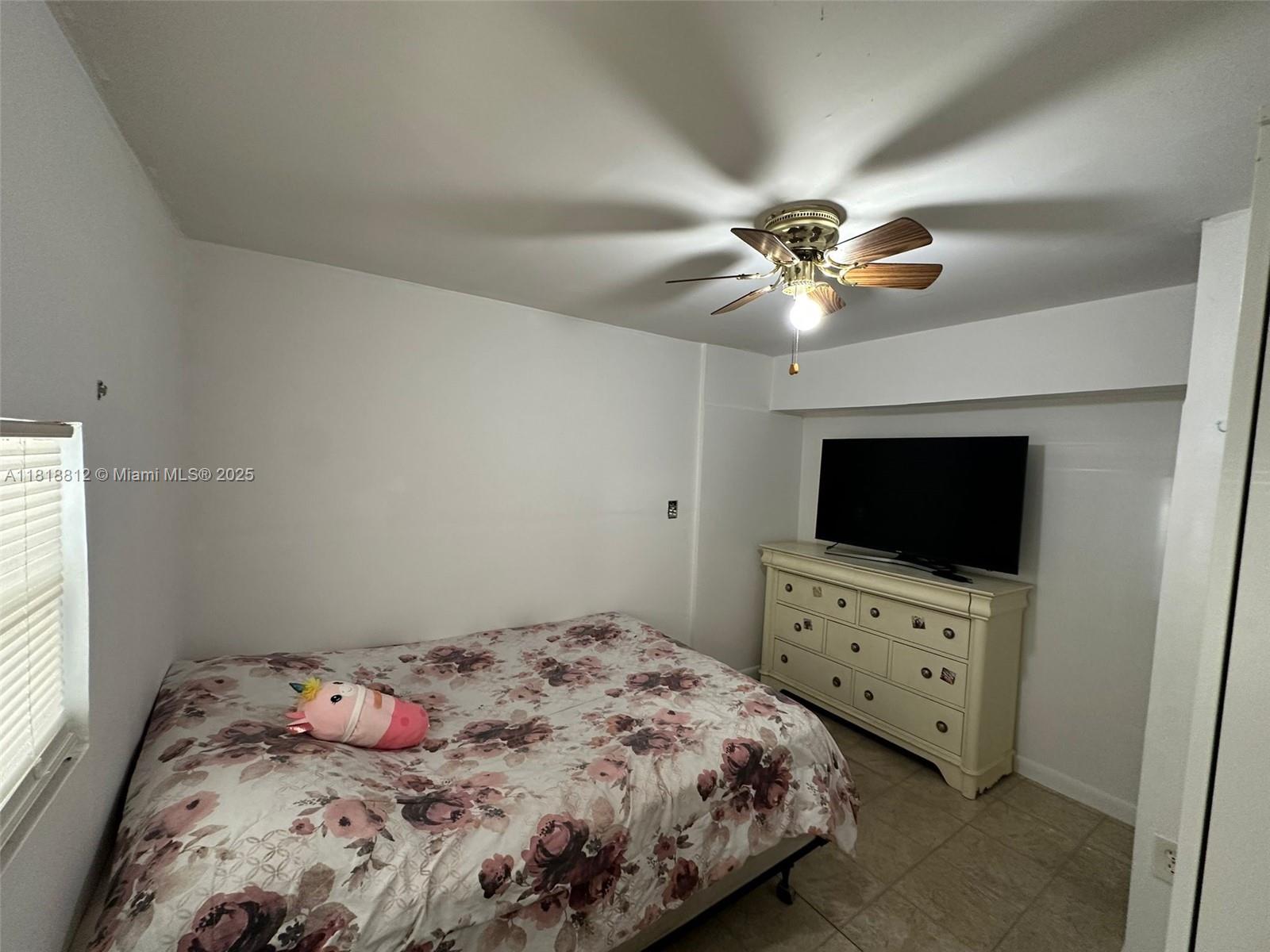 University Lakes - Residential