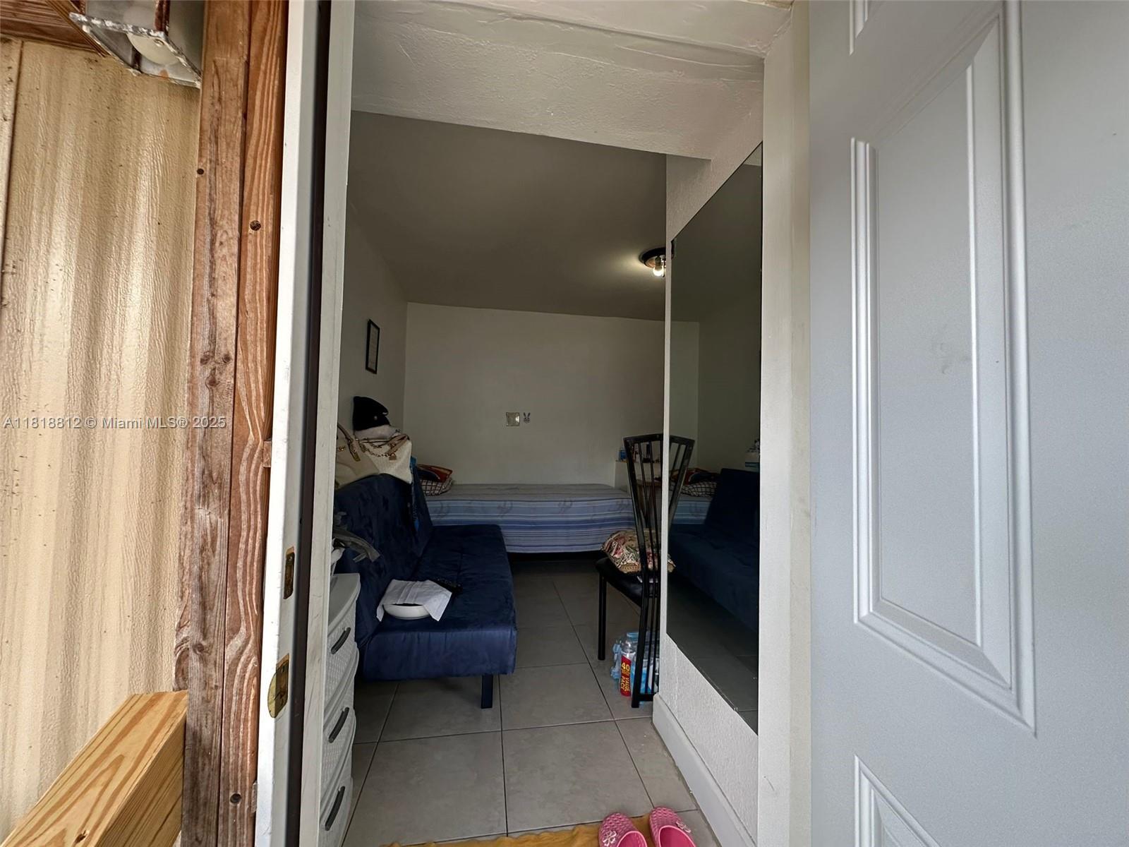 University Lakes - Residential