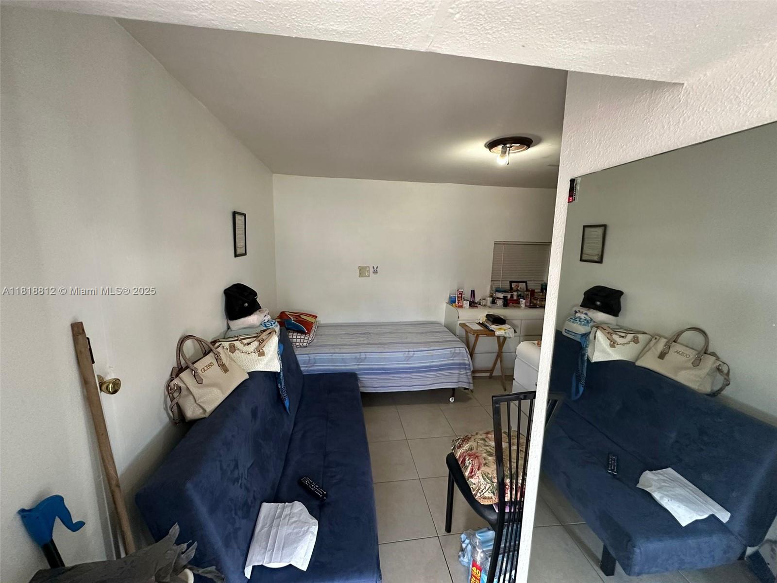 University Lakes - Residential