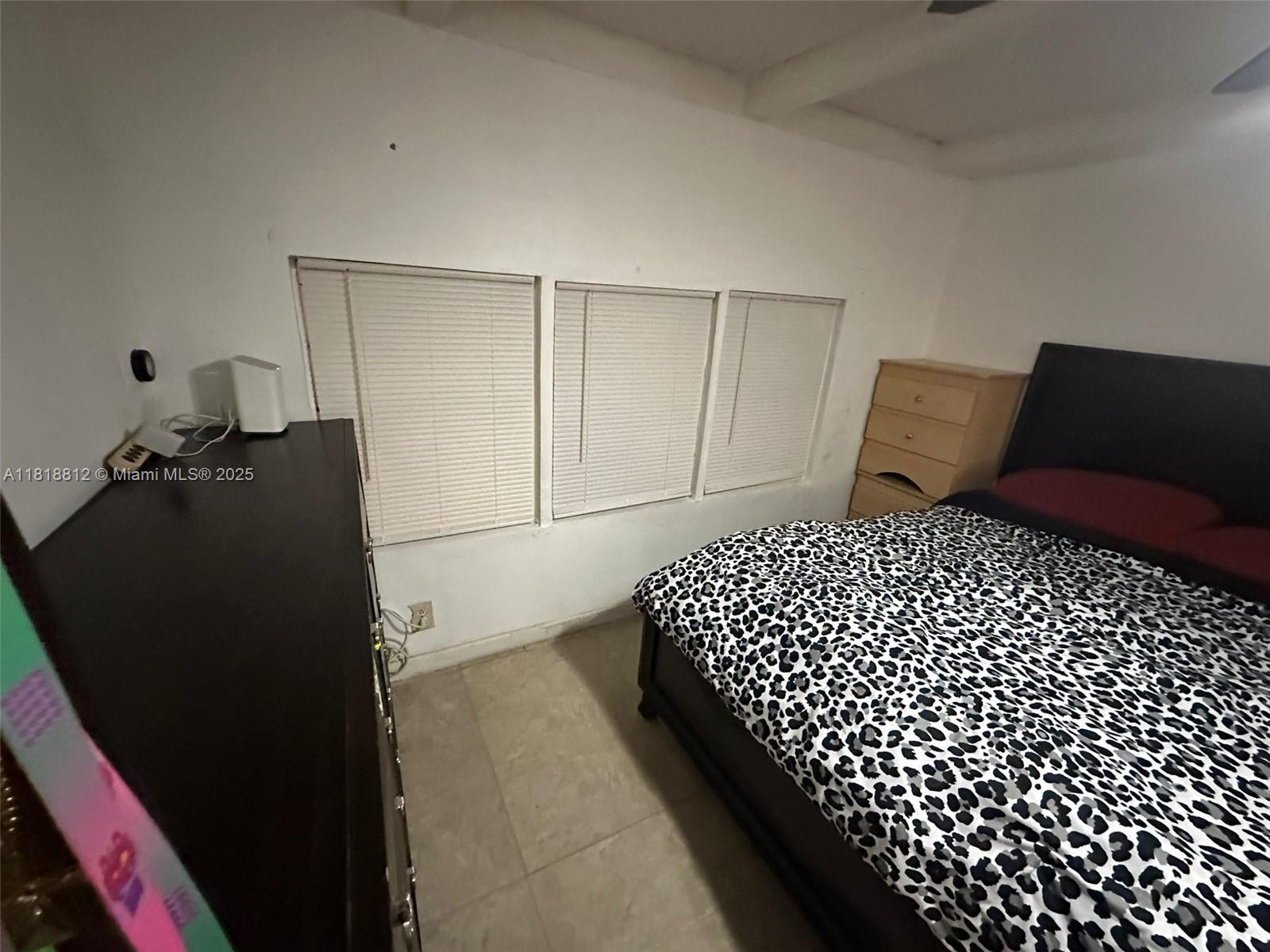 University Lakes - Residential