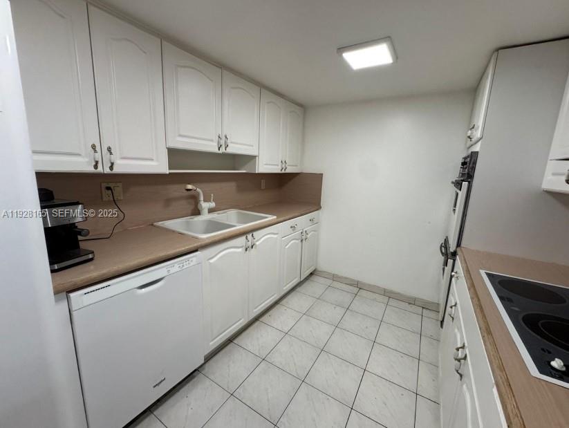 DESOTO PARK NORTH CONDO - Residential Lease