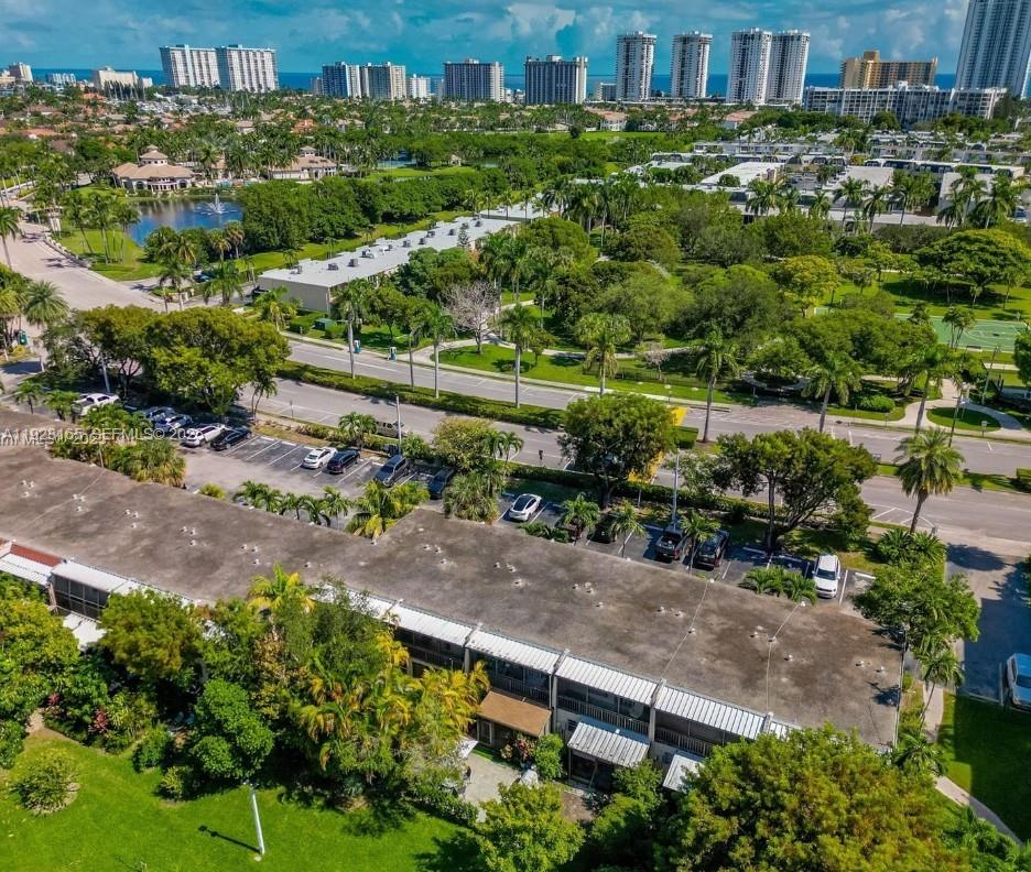 DESOTO PARK NORTH CONDO - Residential Lease