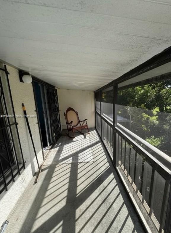 DESOTO PARK NORTH CONDO - Residential Lease