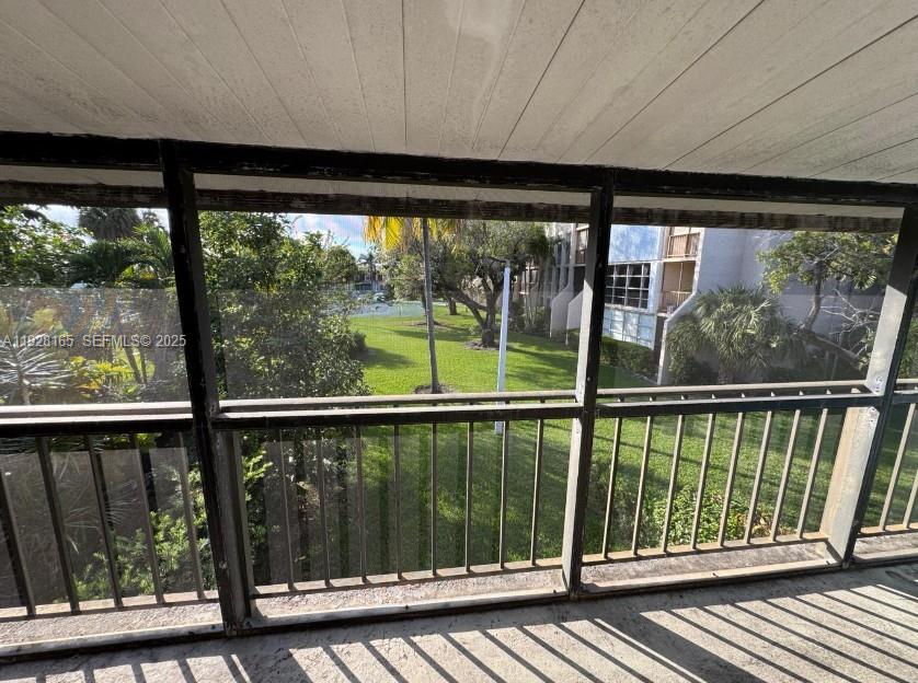 DESOTO PARK NORTH CONDO - Residential Lease