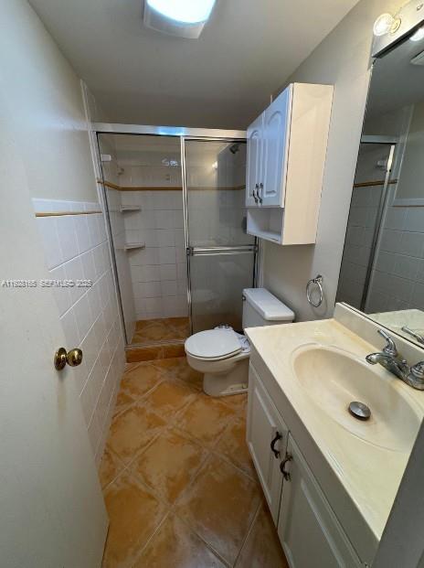 DESOTO PARK NORTH CONDO - Residential Lease