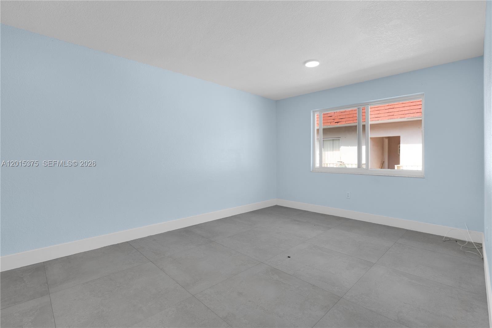 WINDSOR ESTATES CONDO NO - Residential Lease