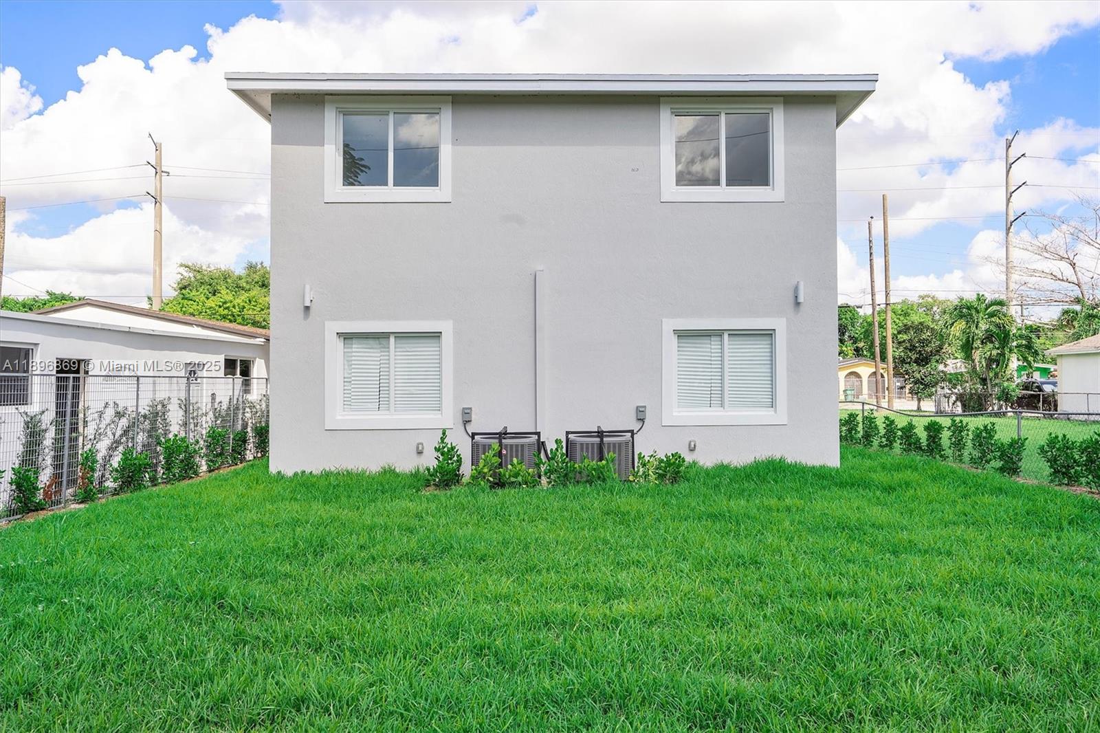 HIALEAH HEIGHTS - Residential Lease