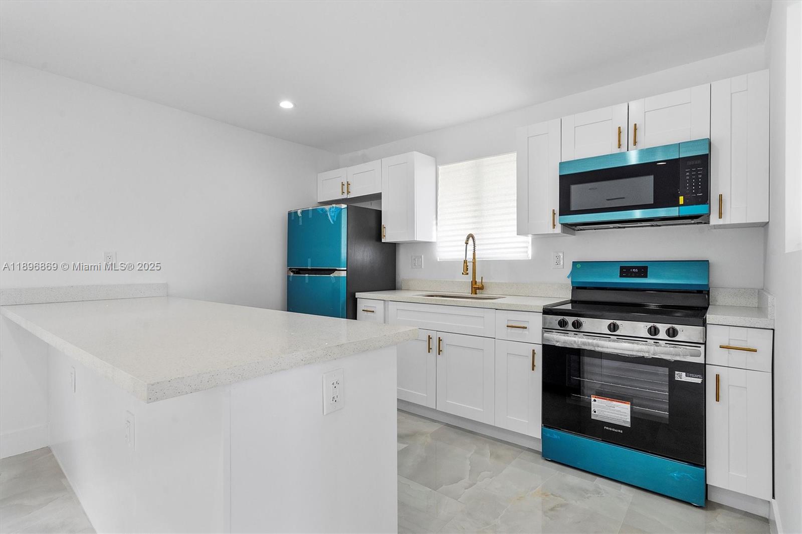 HIALEAH HEIGHTS - Residential Lease