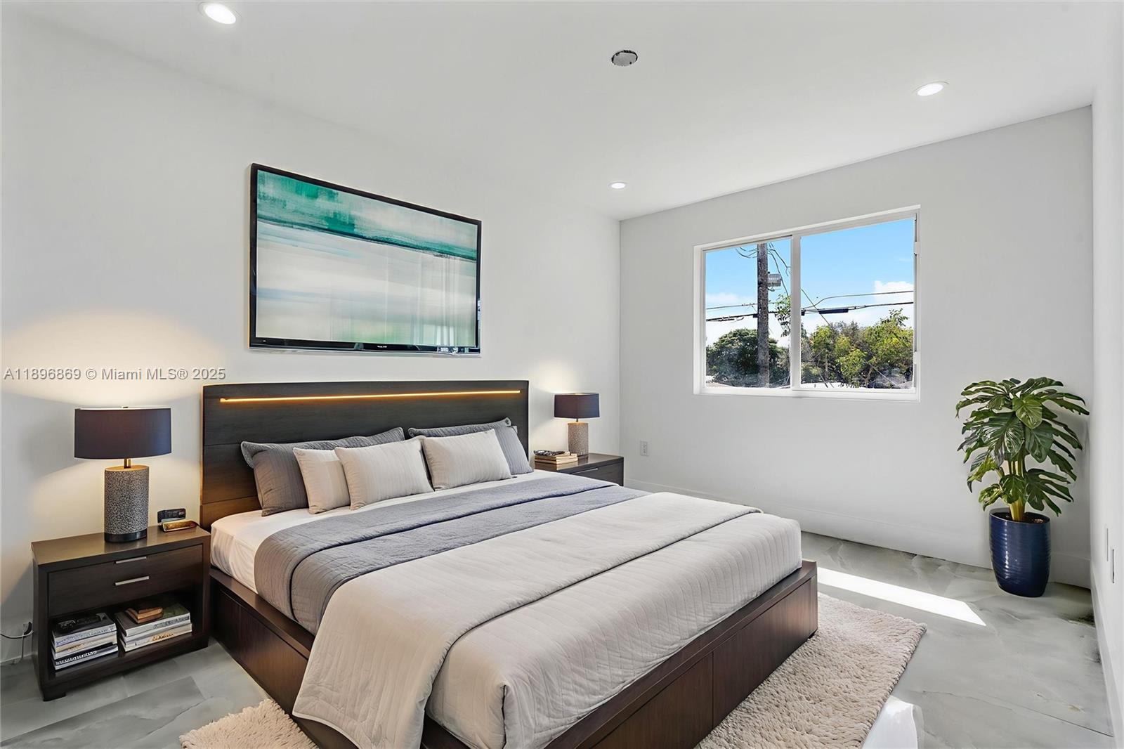 HIALEAH HEIGHTS - Residential Lease