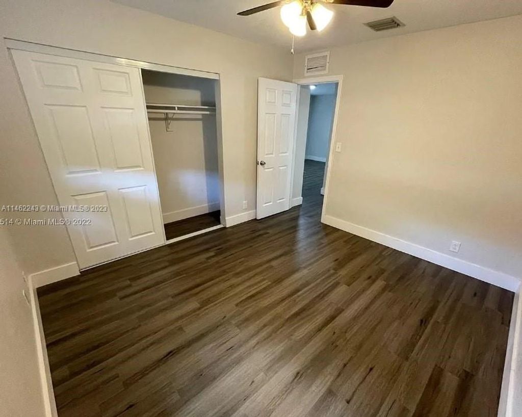 Photo of 450 SW 2nd St #4, Pompano Beach, FL 33060 (MLS # A11462243)