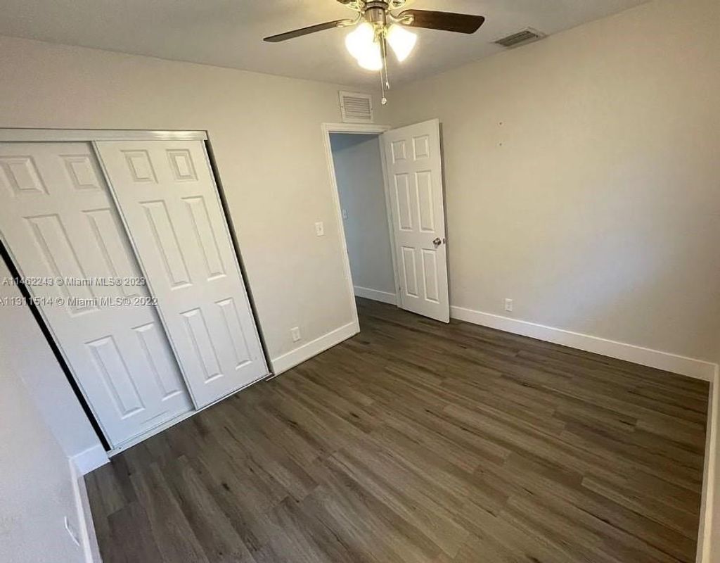 Photo of 450 SW 2nd St #4, Pompano Beach, FL 33060 (MLS # A11462243)