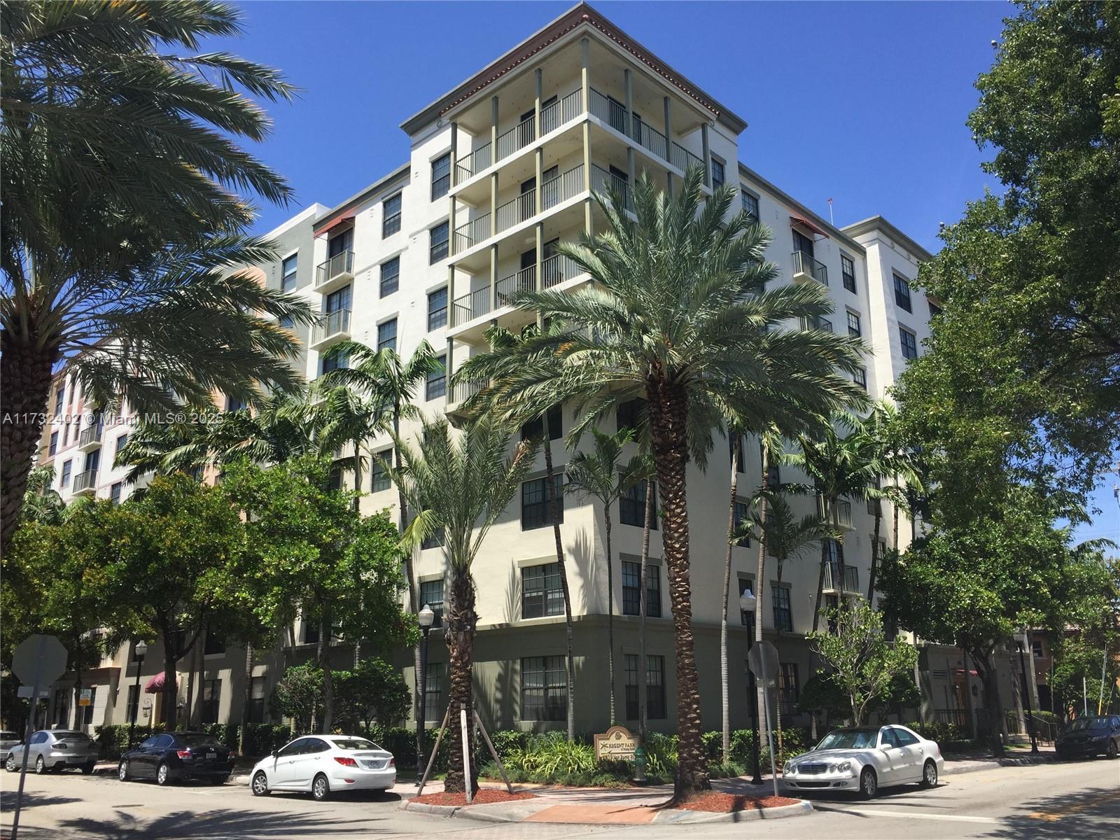 Property for Sale at 1919 Van Buren St 104A, Hollywood, Broward County, Florida - Bedrooms: 2 
Bathrooms: 2  - $315,000