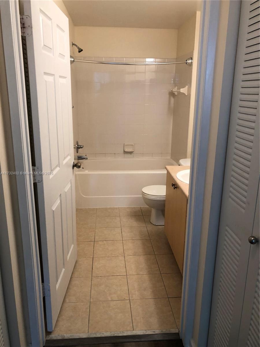 REGENT PARK - Residential