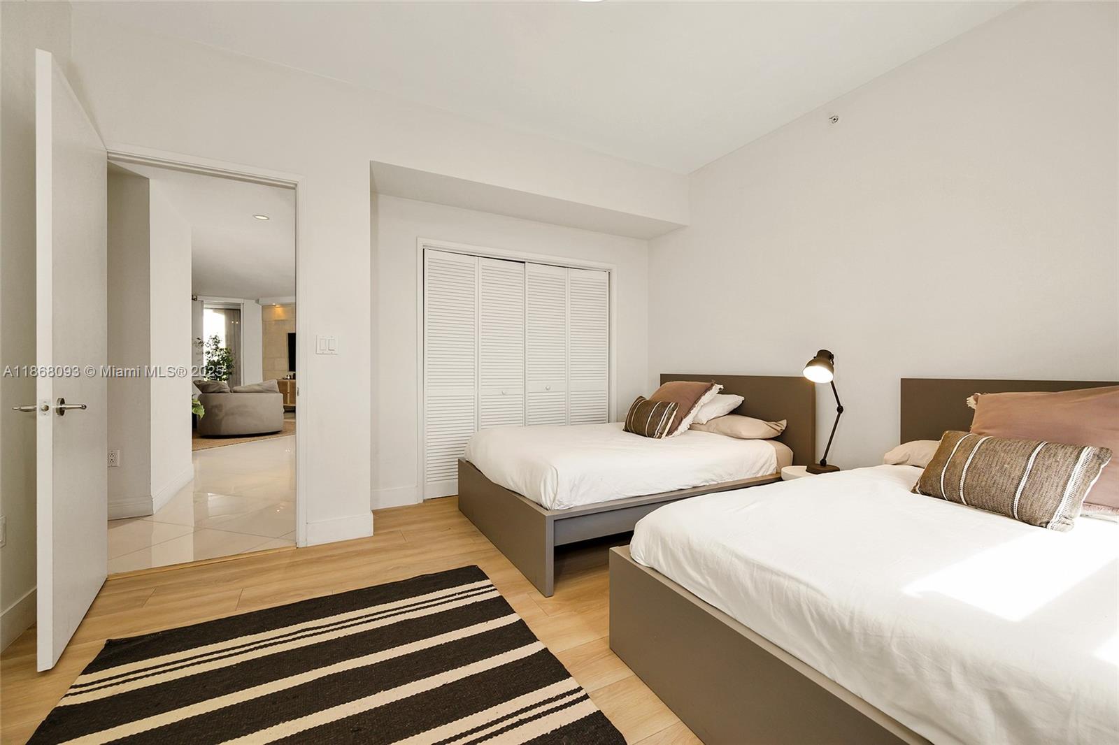 LAKE VILLA TWO CONDO - Residential Lease