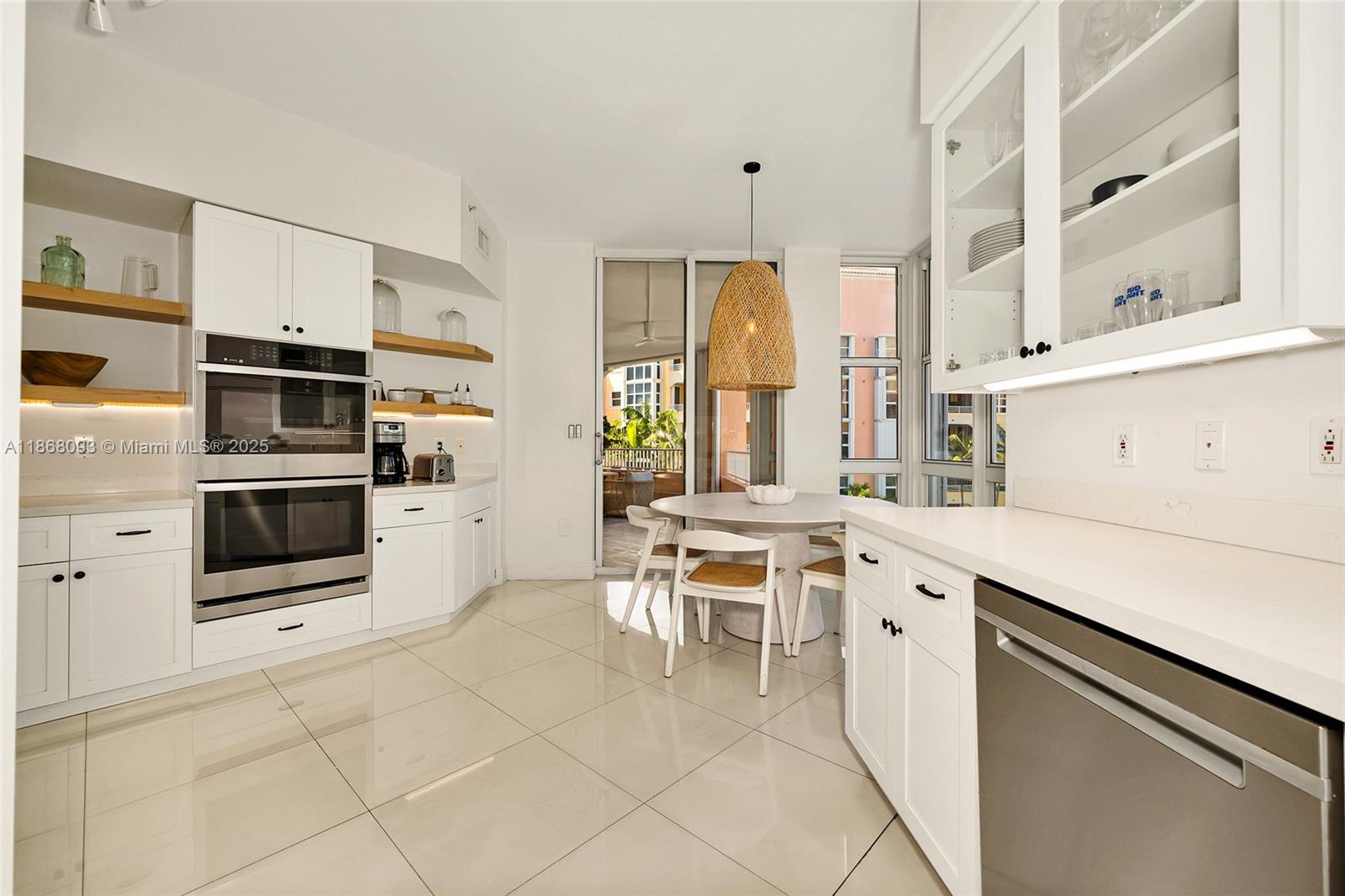 LAKE VILLA TWO CONDO - Residential Lease