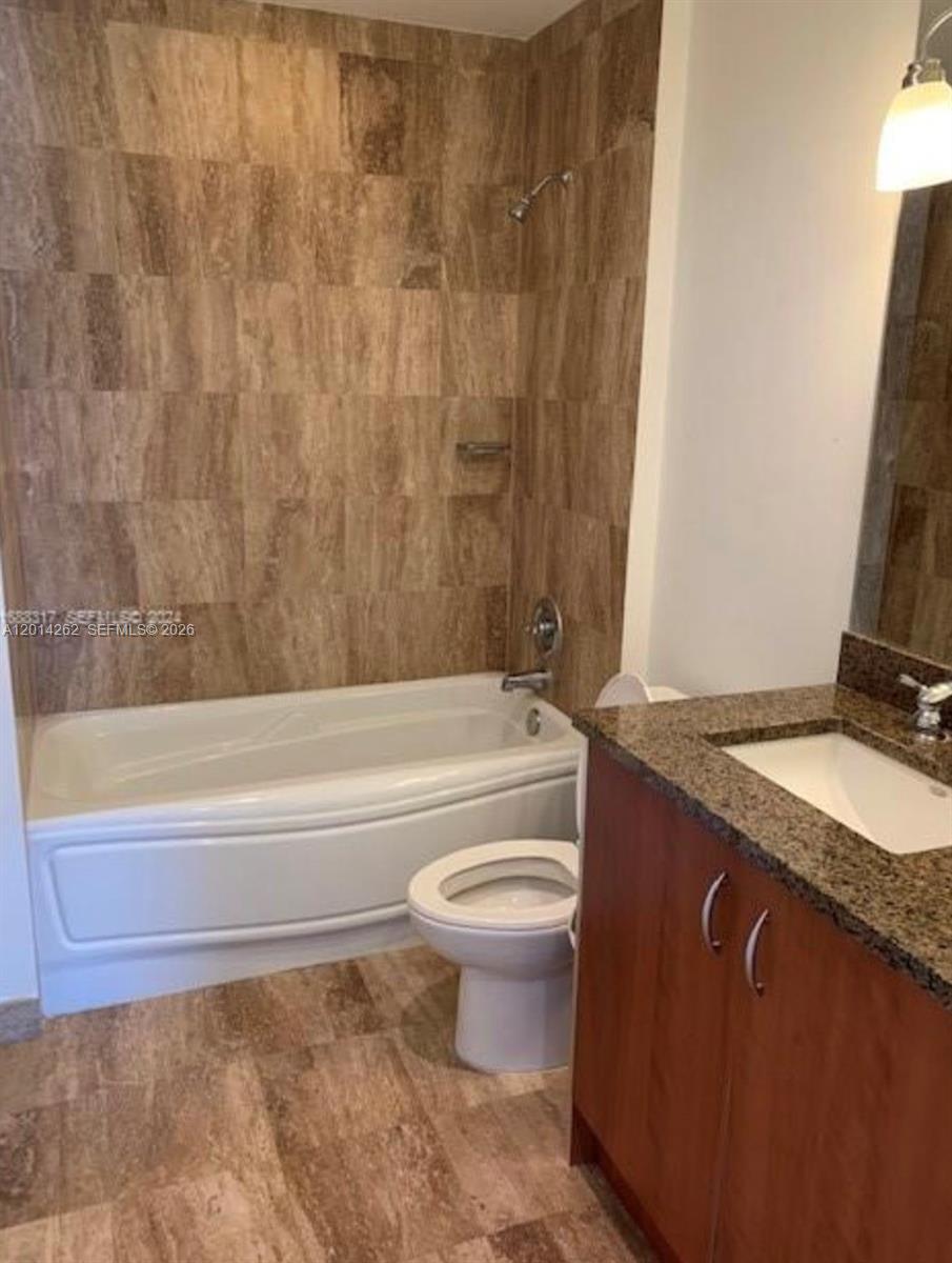 MET 1 CONDO - Residential