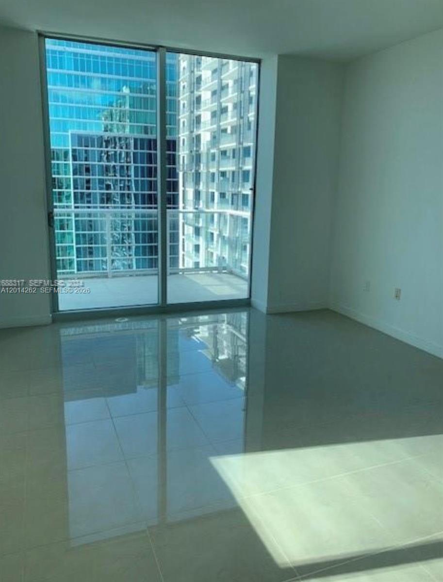 MET 1 CONDO - Residential