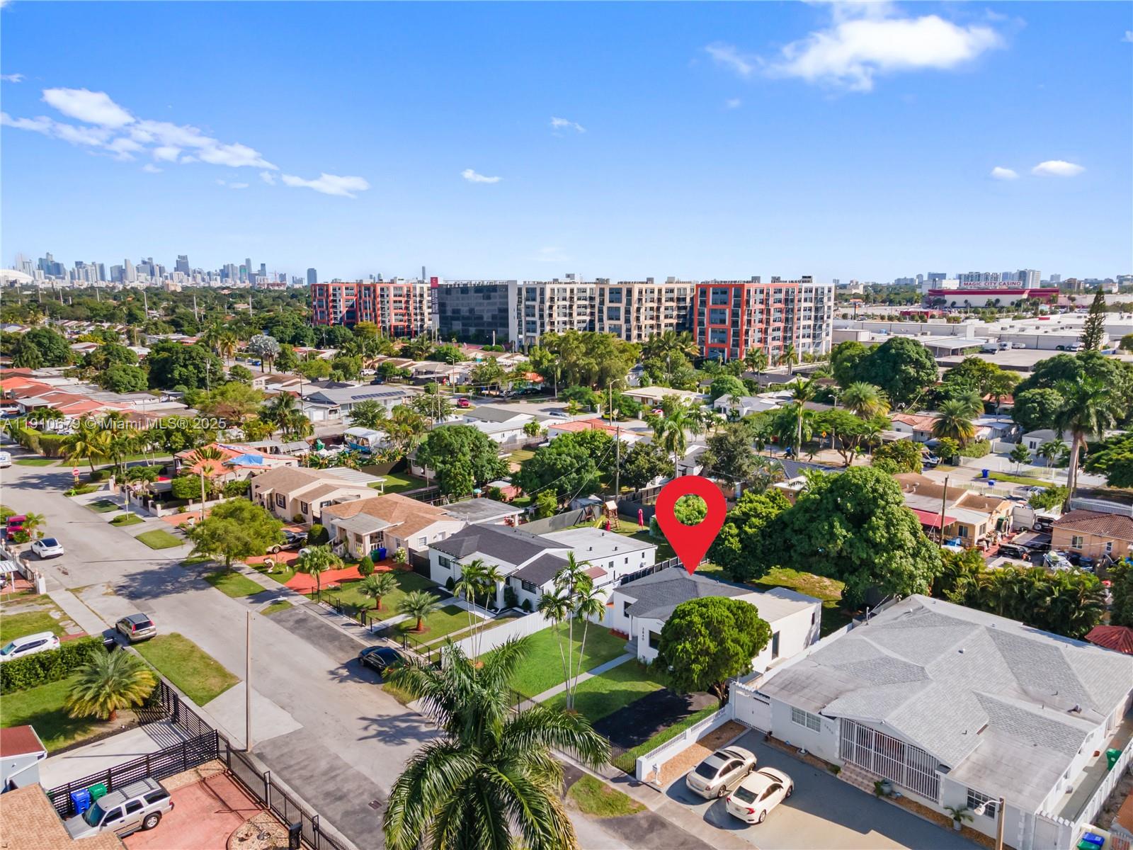 LE JEUNE MANORS - Residential