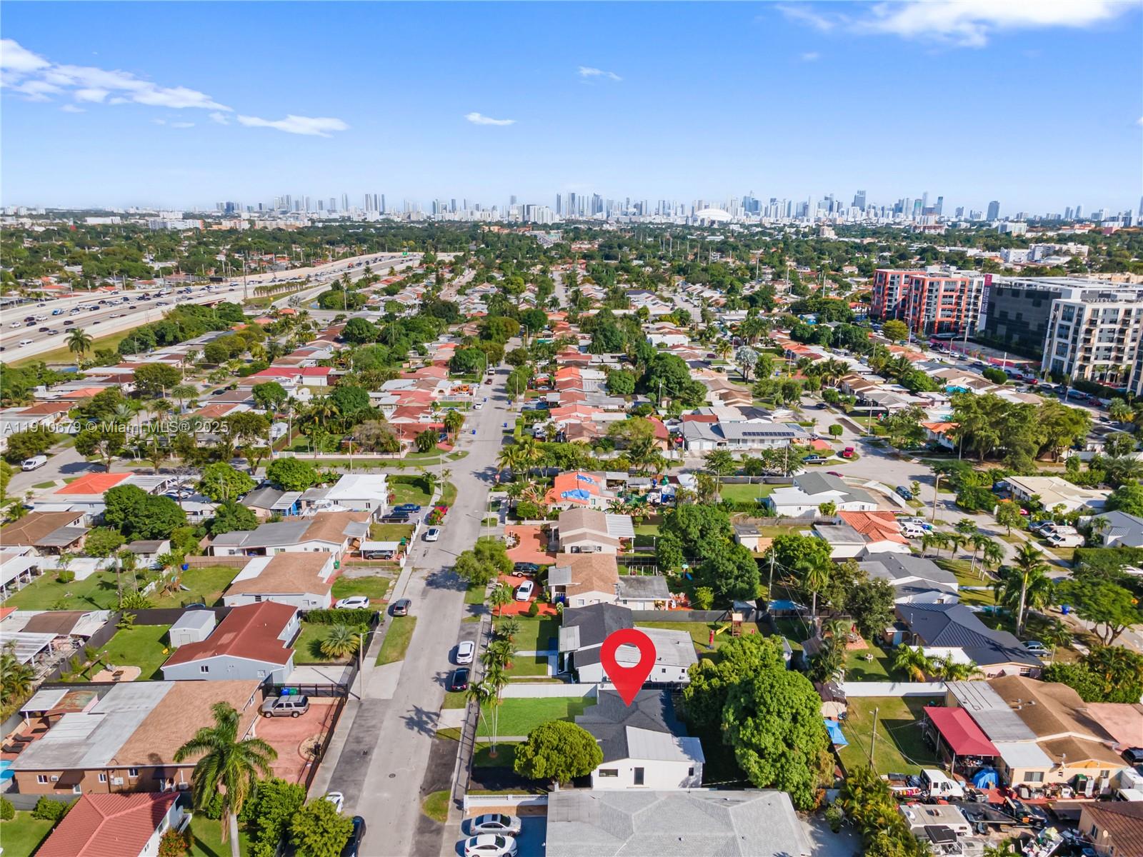 LE JEUNE MANORS - Residential