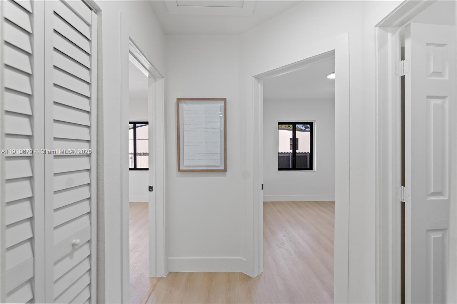 LE JEUNE MANORS - Residential