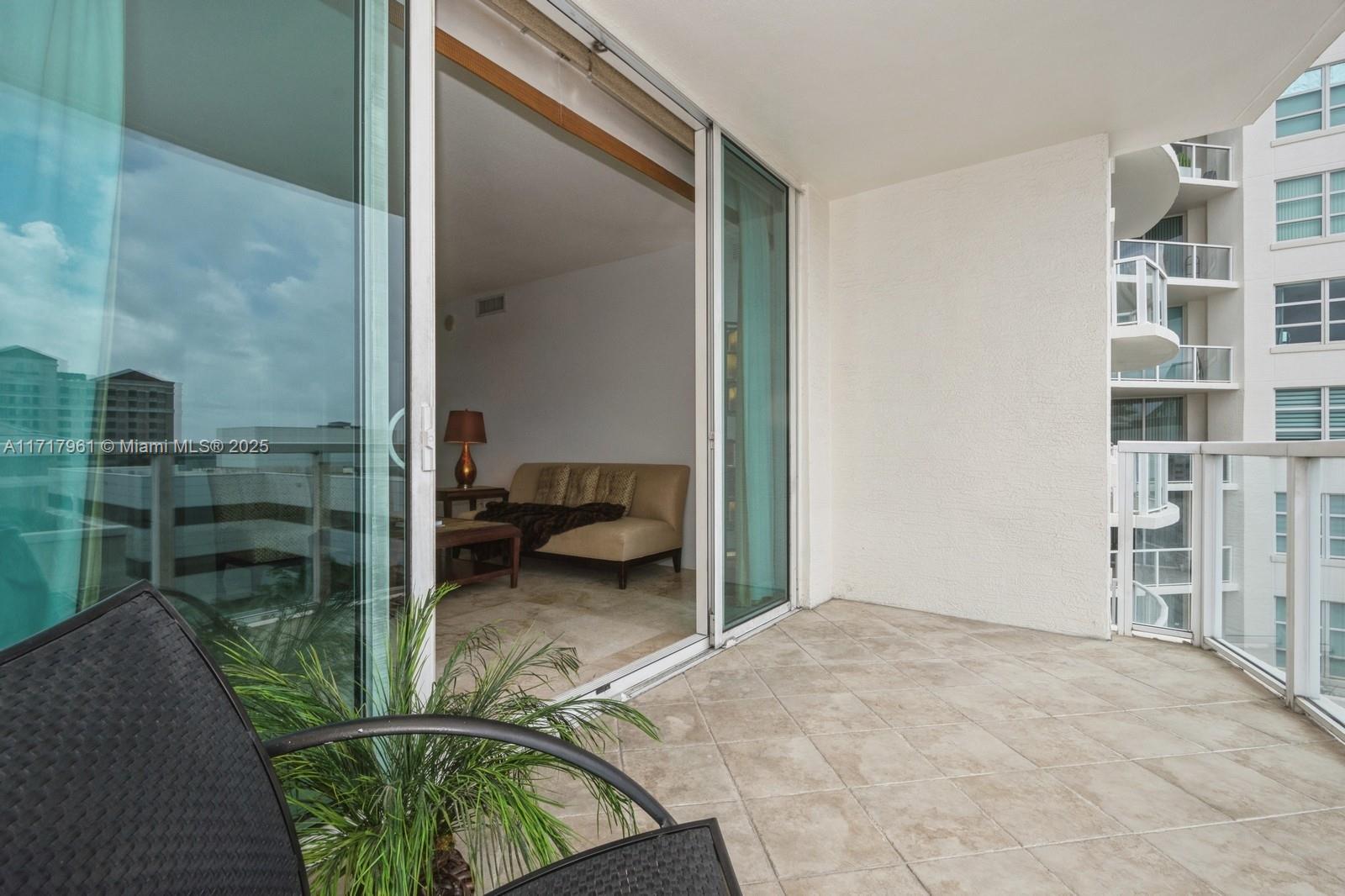 THE PORT CONDO - Residential