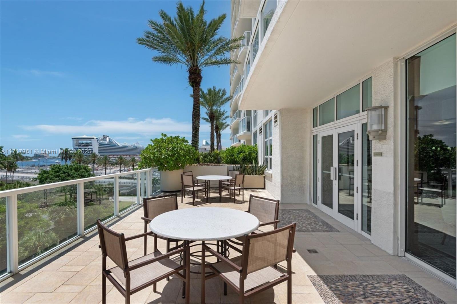 THE PORT CONDO - Residential