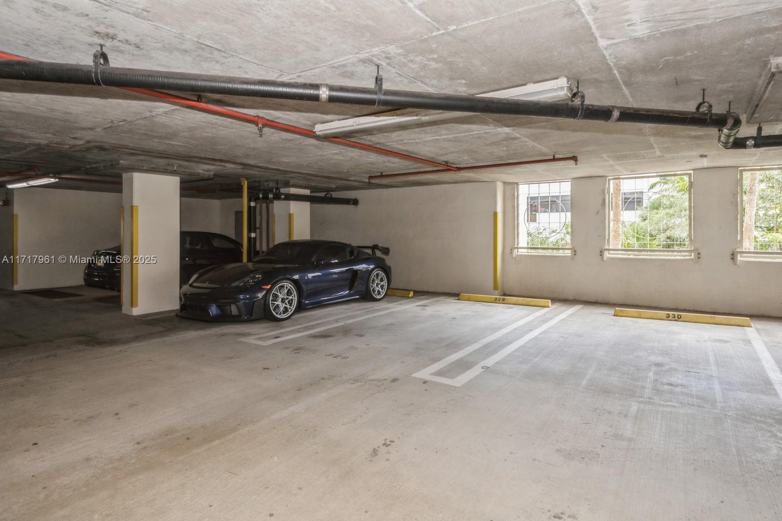 THE PORT CONDO - Residential
