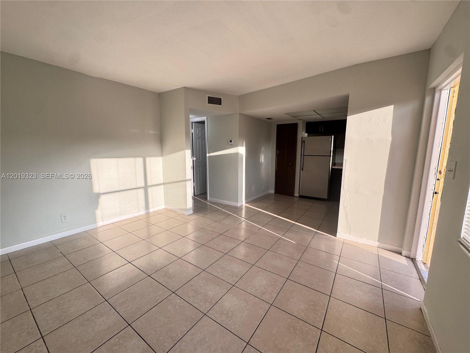 101 NE 41st St A9