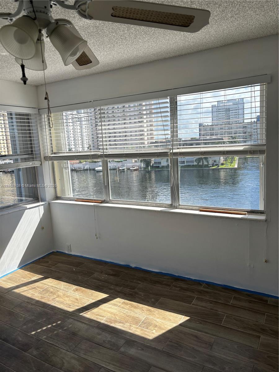GOLDEN SAILS CONDO - Residential Lease