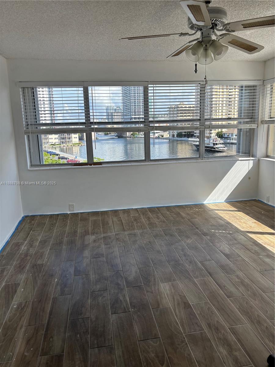 GOLDEN SAILS CONDO - Residential Lease