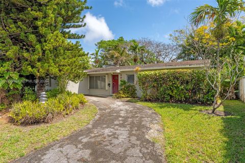 Photo of 4341 SW 104th Ct, Miami, FL 33165 (MLS # A11990089)